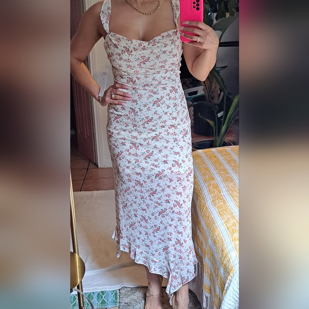 ✨️Women's ditsy floral Maxi asymmetrical dress/ Size: Small